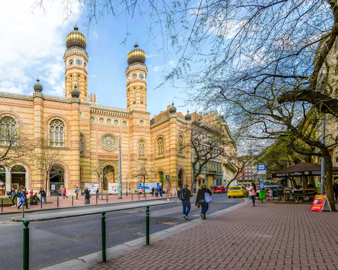 Budapest: Jewish Heritage Guided Tour with Great Synagogue Entry Tickets