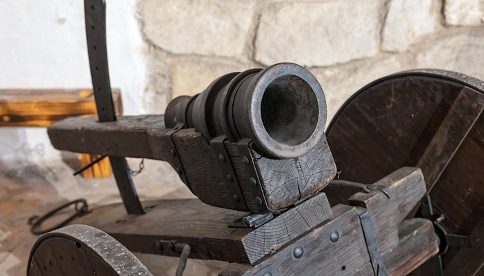 A portable cannon at a museum
