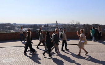 rundgang zur frauengeschichte auf dem wawel-hügel-5