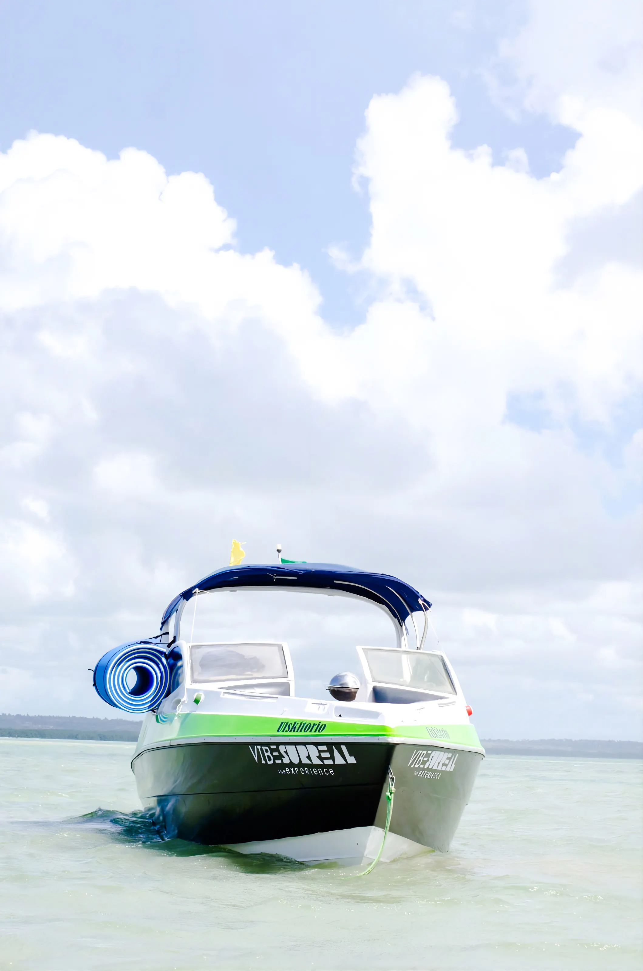 Pipa: Lagoa de Guaraíras Shared Speedboat Tour with Clay Bath and Sandbank Stops Image 7