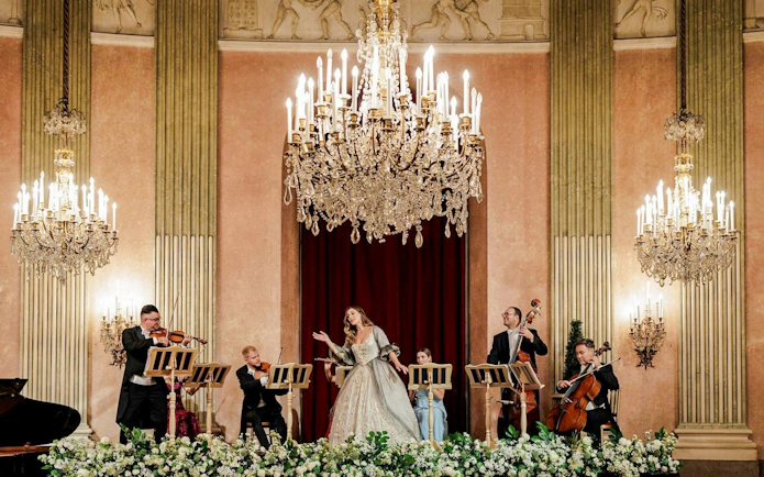 Concerto di gala imperiale al Palais Auersperg con orchestra live, canto e Balletti