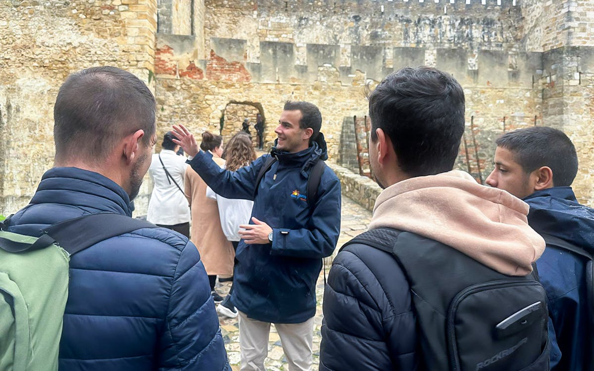 2-hour guided tour of st. george’s castle-3 2-hour guided tour of st. george’s castle-3