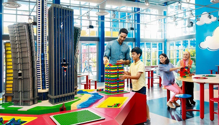Legoland Miniland builder - Legoland Dubai