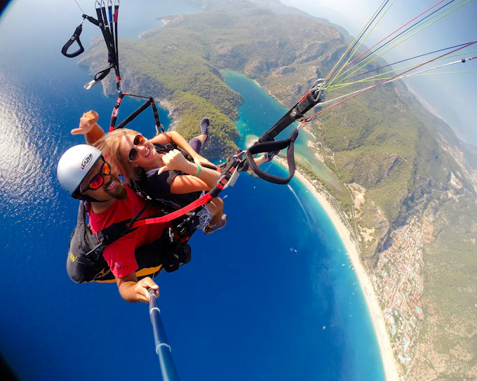 Fethiye: Tandem Paragliding Flight from Babadağ