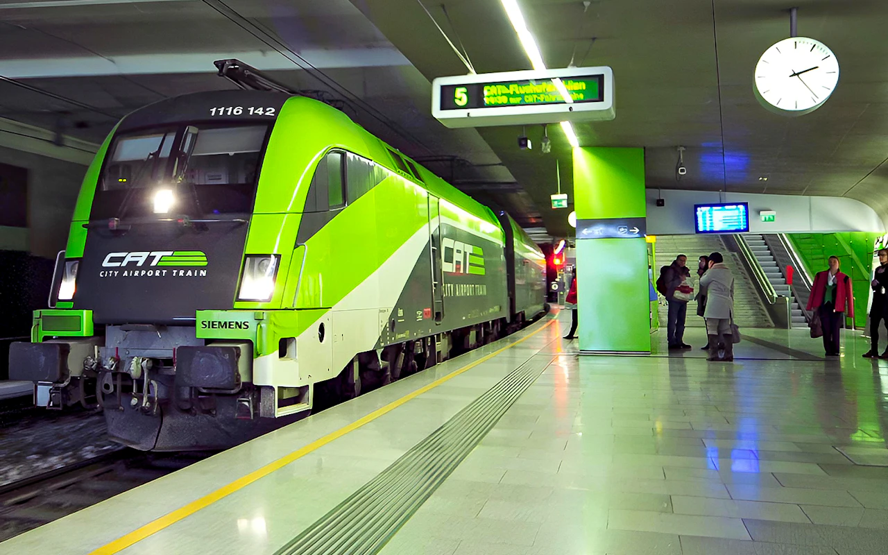 Bilhete para uma viagem no trem do aeroporto (CAT): do Aeroporto de Viena para a estação Wien Mitte ou vice-versa — 7