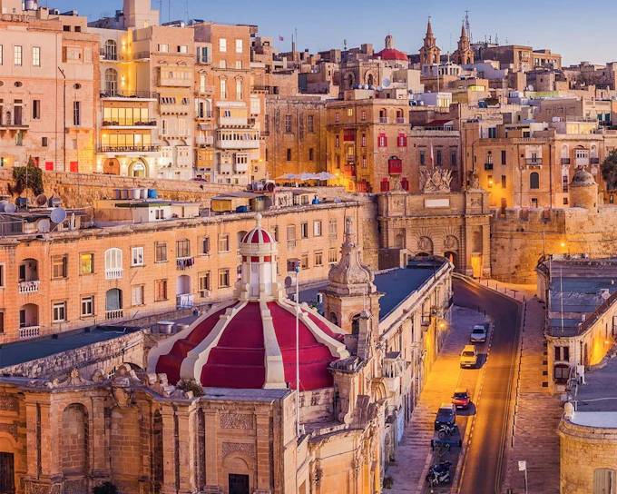3-Hour Guided Night Tour of Malta