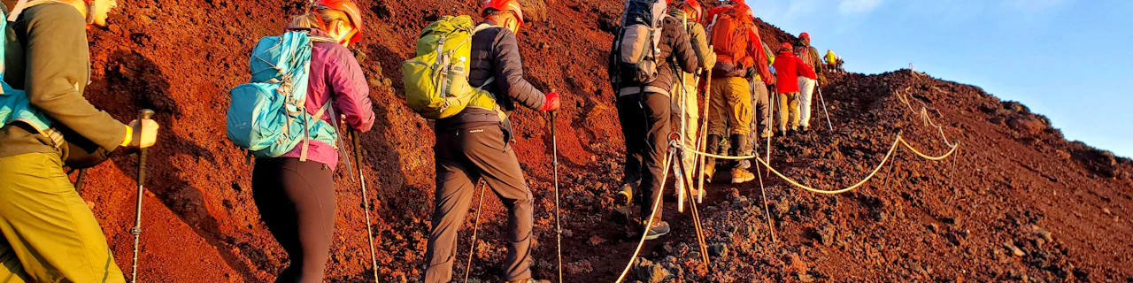 Mt. Fuji Climbing Tour 2026 2-Day Bus Tour from Tokyo (Shinjuku Round-trip Plan)