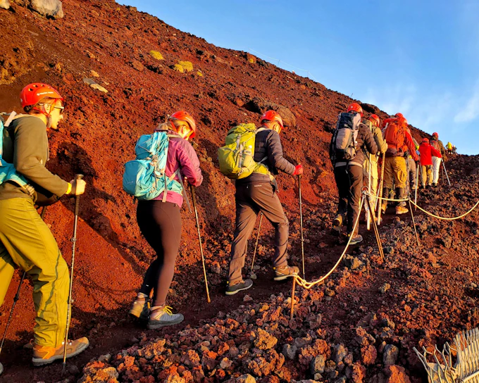 Mt. Fuji Climbing Tour 2026 2-Day Bus Tour from Tokyo (Shinjuku Round-trip Plan)