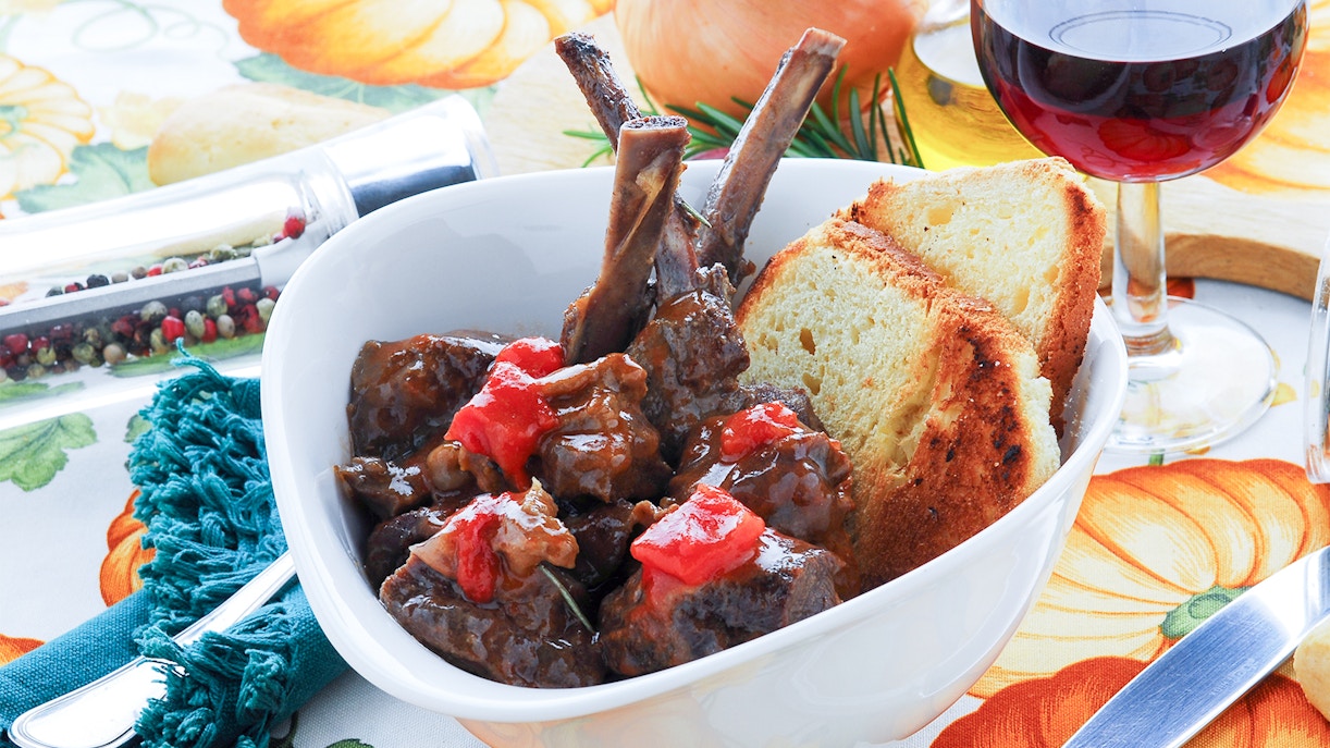 Visit the Vasari Corridor