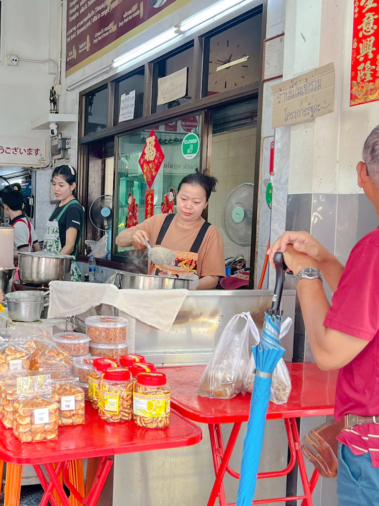 bangkok michelin bib gourmand food tour by tuk-tuk-1