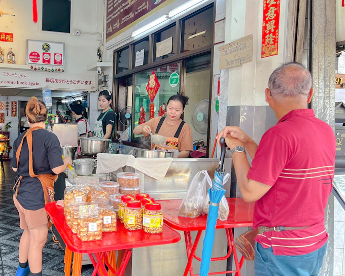 Bangkok Michelin Bib Gourmand Food Tour by Tuk-Tuk