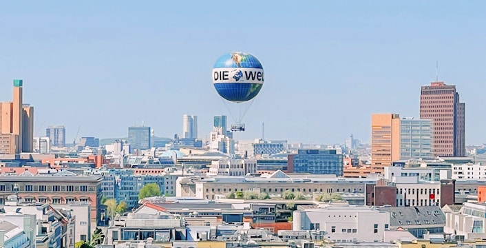 Berlin Welt Balloon