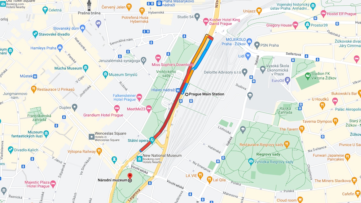 Getting to Prague National Museum By Bus