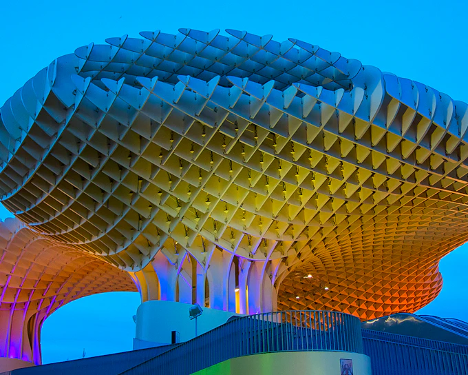 Guided Day Tour of Seville with Round-Trip Transfers from Malaga