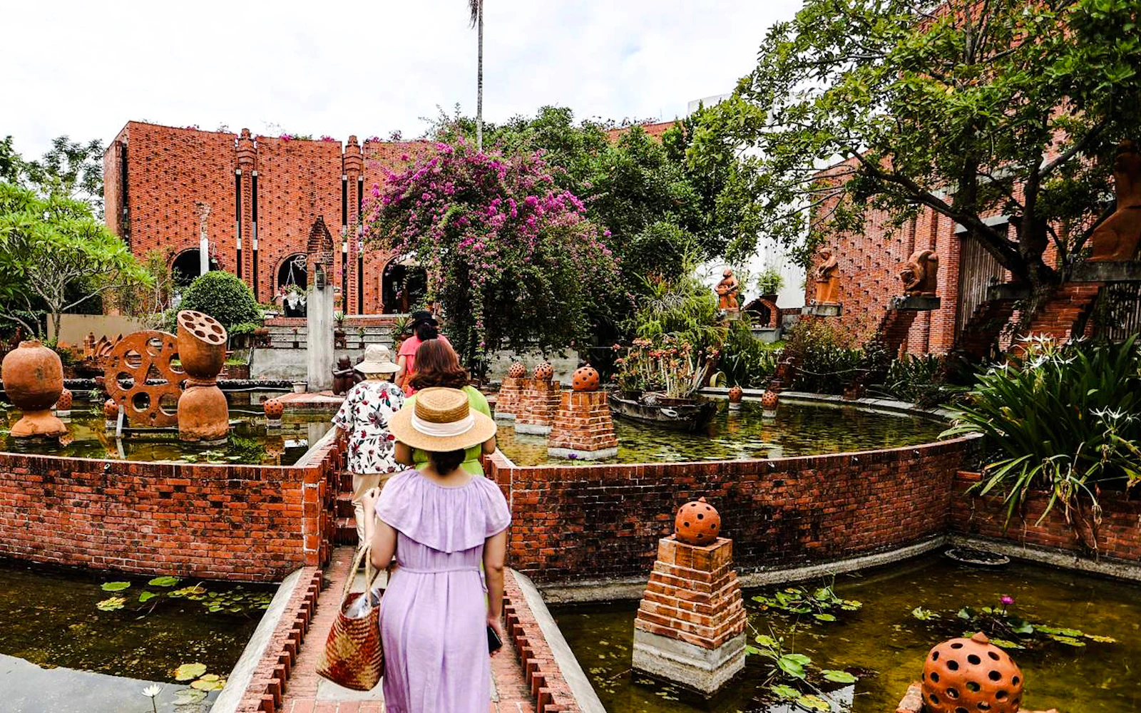 Hoi An 3 Craft Villages Bike Tour: Thanh Ha, Kim Bong & Tra Que (Product 56506)