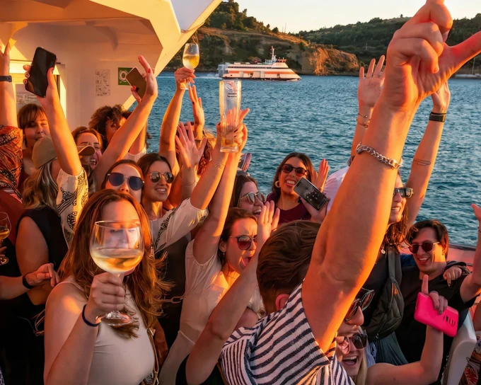 Lisbon Sunset Party Cruise with DJ and Open Bar