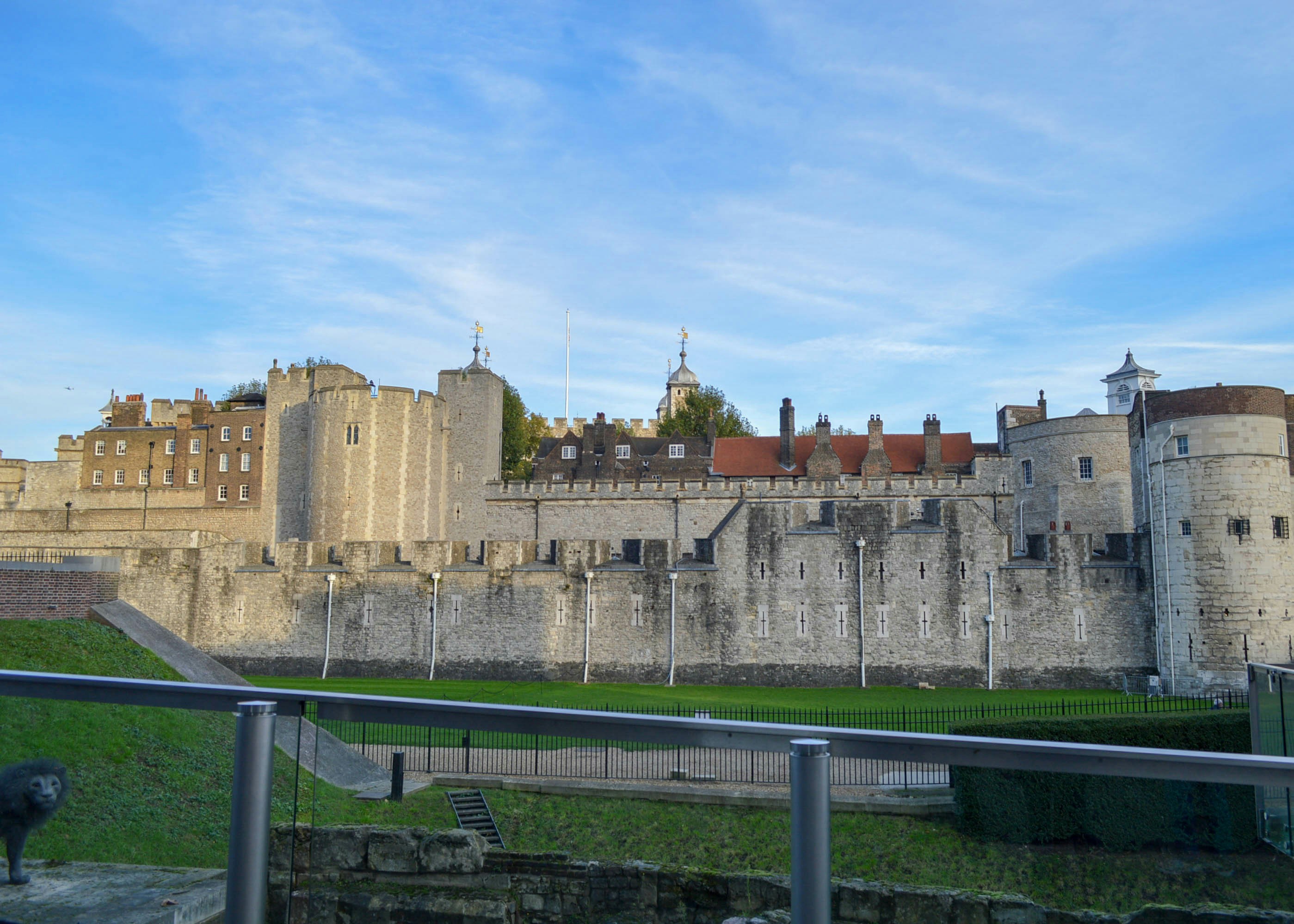 tower of london architecture