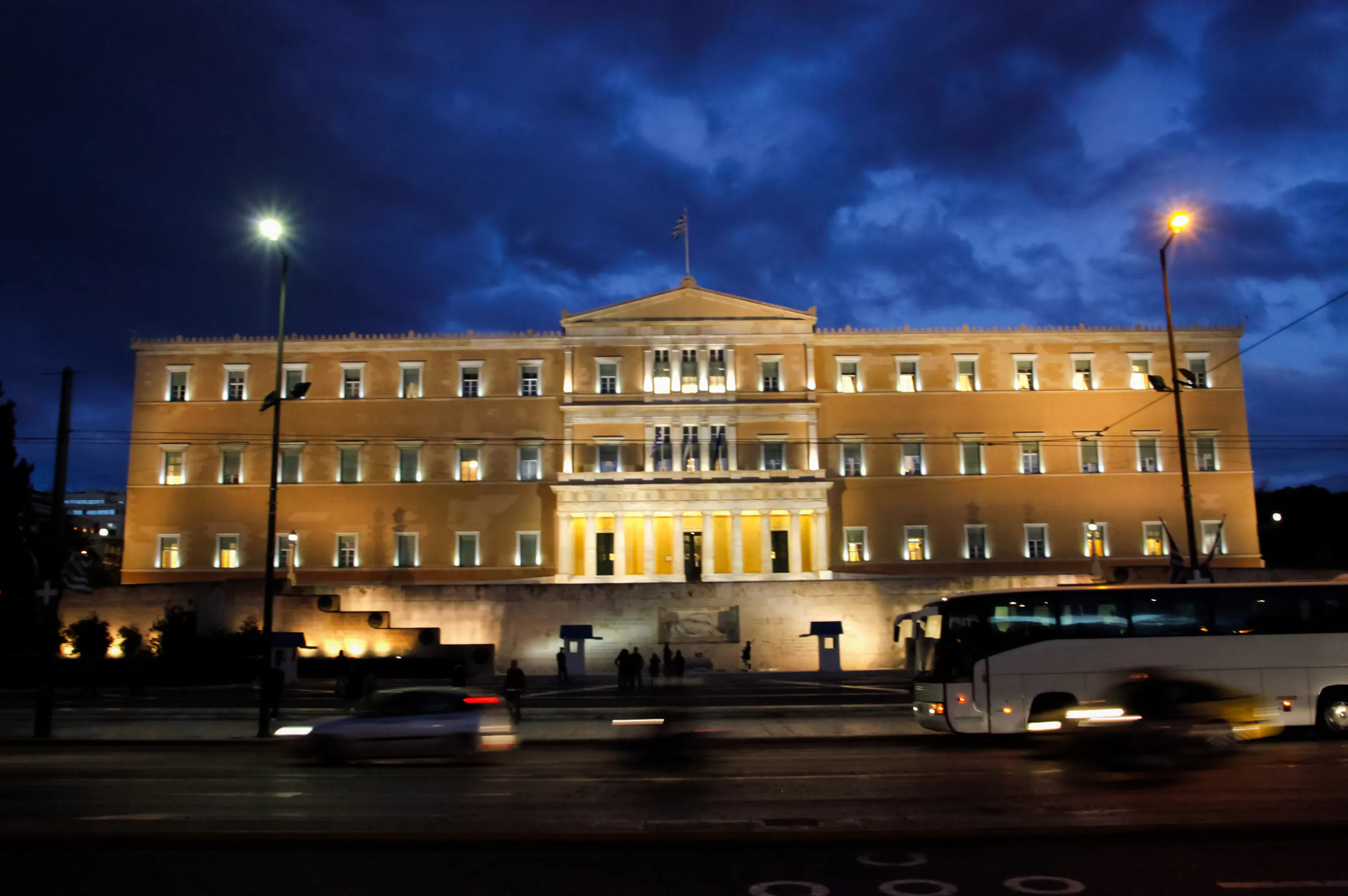 Athens Night Driving Tour with Hotel or Piraeus Port Pickup and Drop-off Image 3