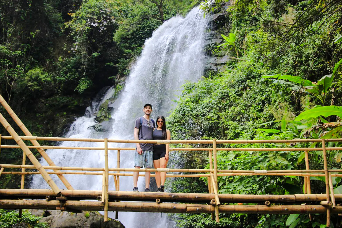fra chiang mai: elefantreservat og fottur i doi inthanon nasjonalpark-8