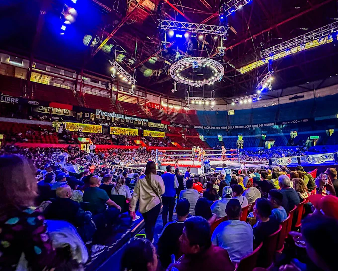 Arena Mexico: Lucha Libre Show + Walking Tour with Traditional Liquor Tastings
