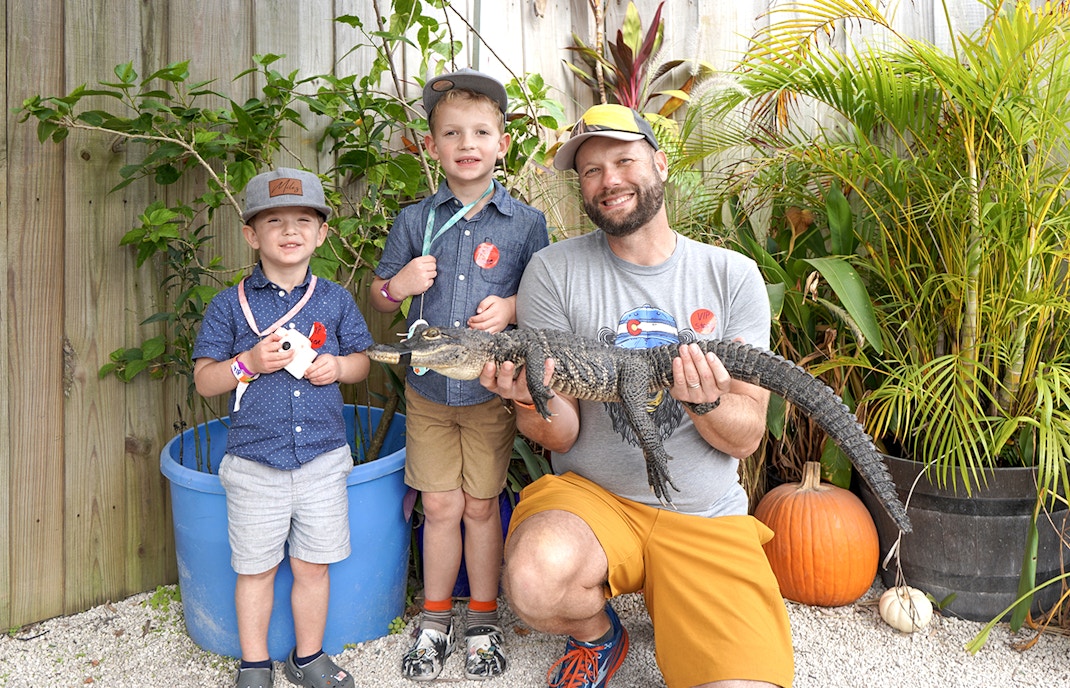 Guests experiencing animal encounter