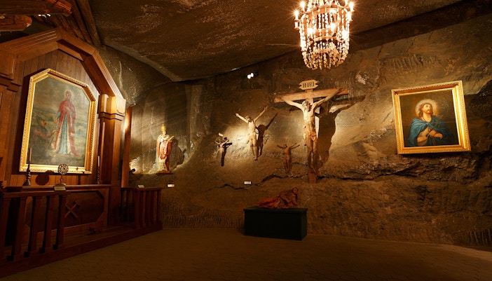 wieliczka salt mine guided tours