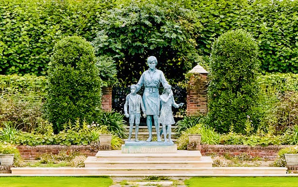Princess Diana statue in Kensington Palace's Sunken Garden, London.