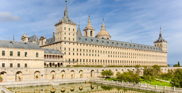 Madrid to El Escorial tours