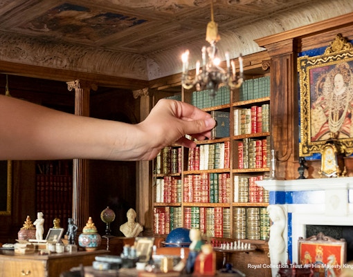 Queen Mary's Dolls' House