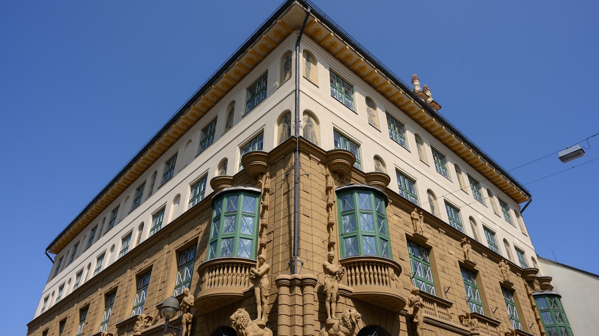 Architecture of Illusion Art Museum Prague