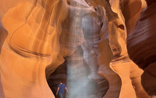 page: upper antelope canyon guided sightseers tour-3