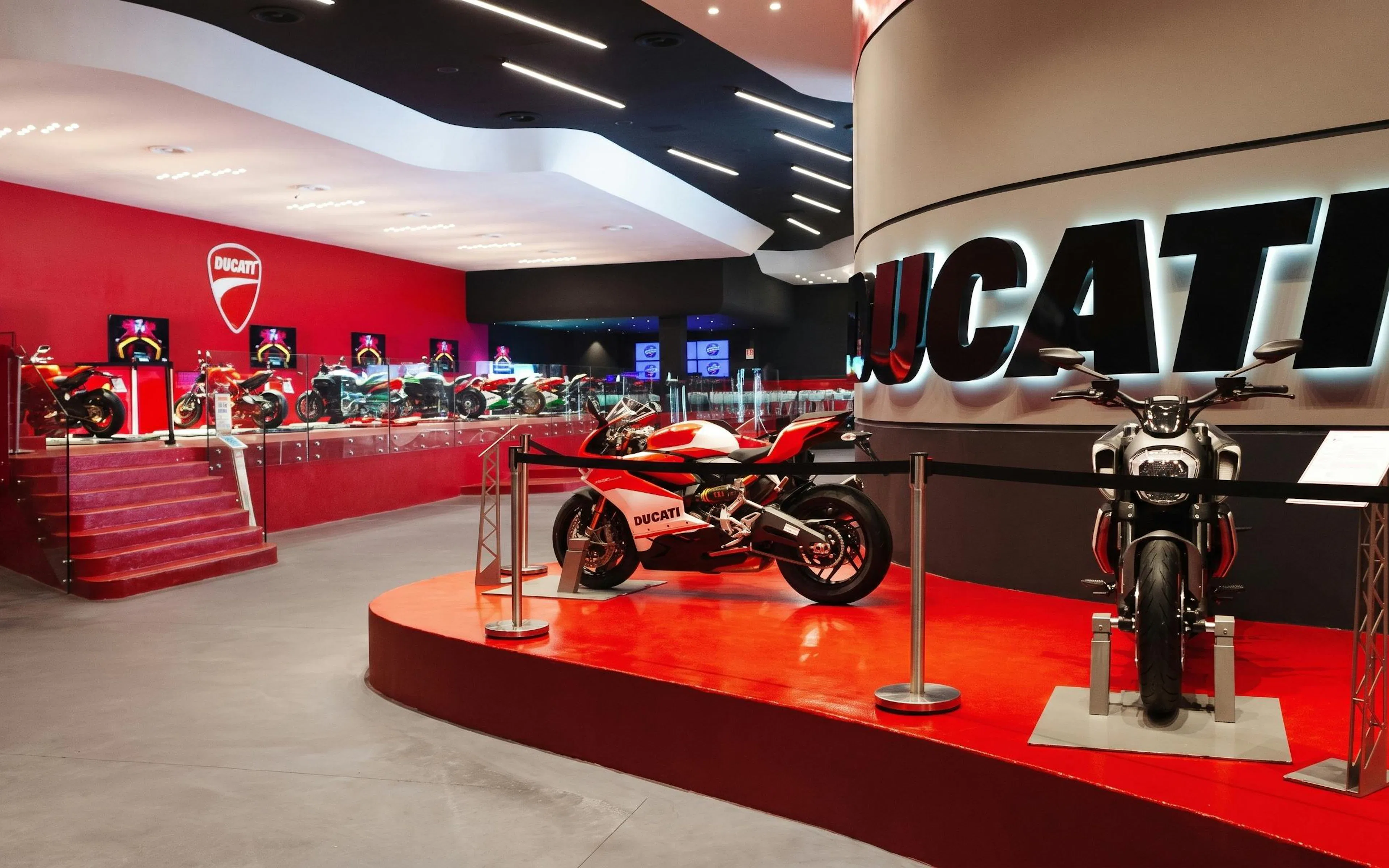 Ducati motorcycles displayed at Mirabilandia Ducati World exhibit.