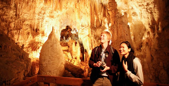 Aranui Cave