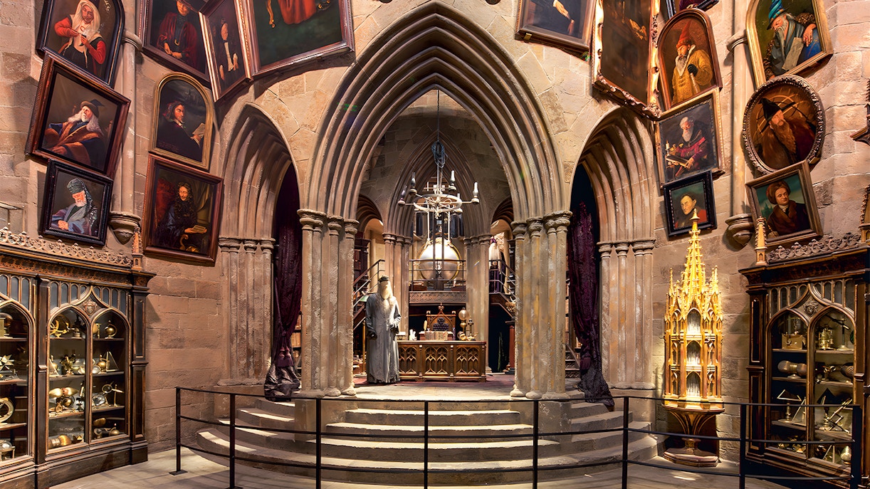 Costume exhibits in hall at Harry Potter London tour.