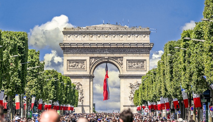 Mejor época para viajar a París - Arc de Triomphe