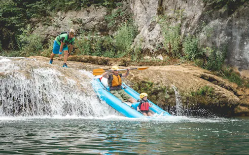 mreznica canyon guided kayaking tour-1