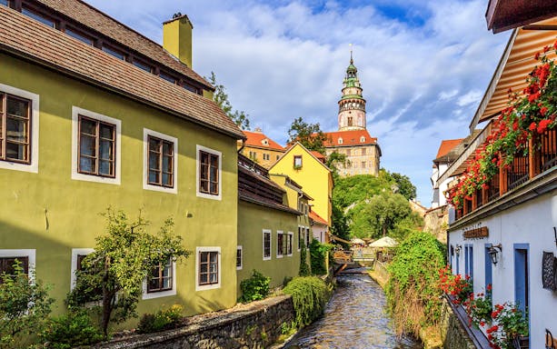 Guests exploring streets of Cesky Krumlov