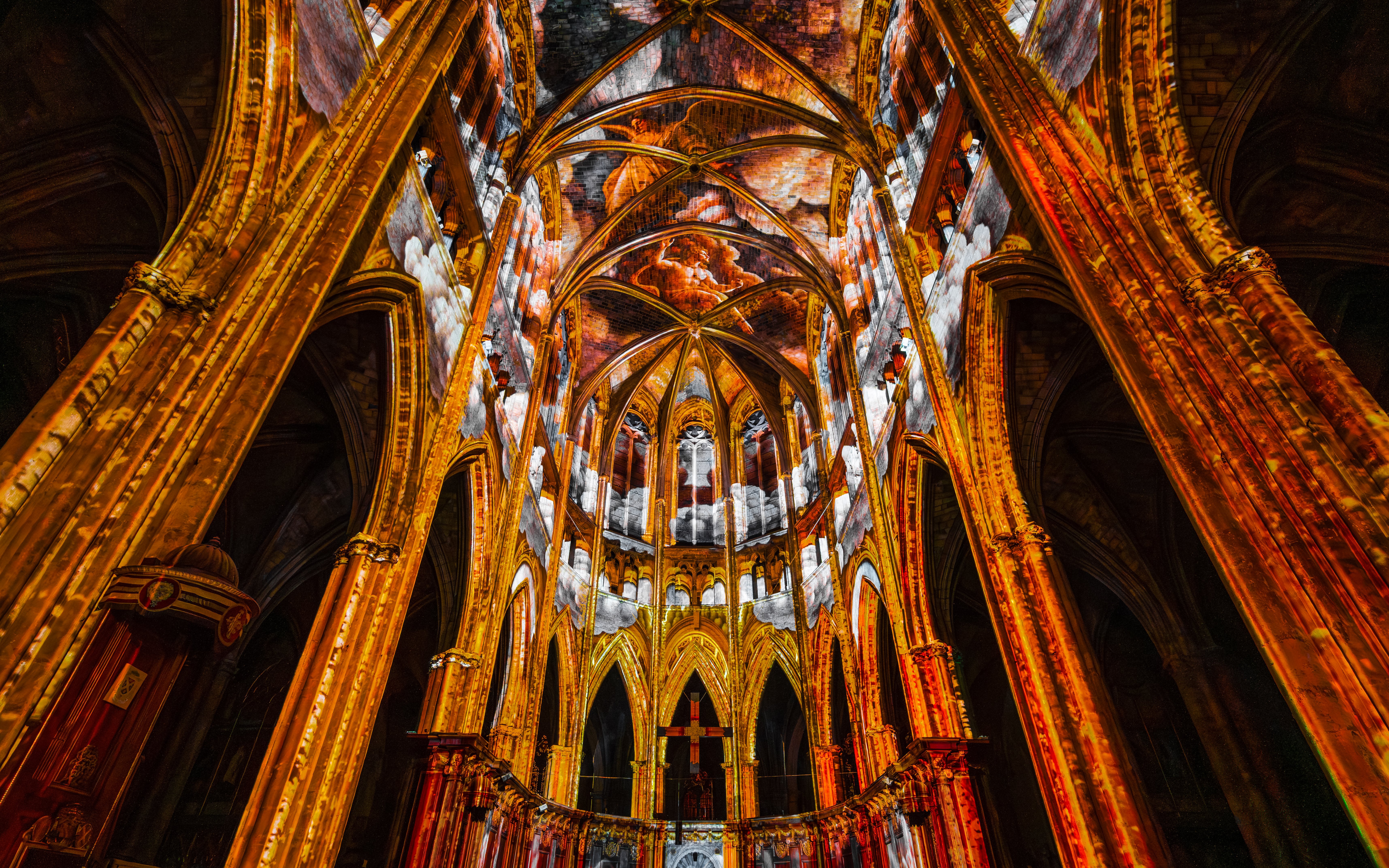 Interiors of Manchester Cathedral during LUMINISCENCE 360° Immersive Show.