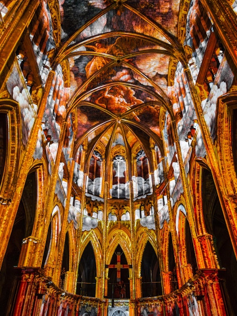 Interiors of Manchester Cathedral during LUMINISCENCE 360° Immersive Show.