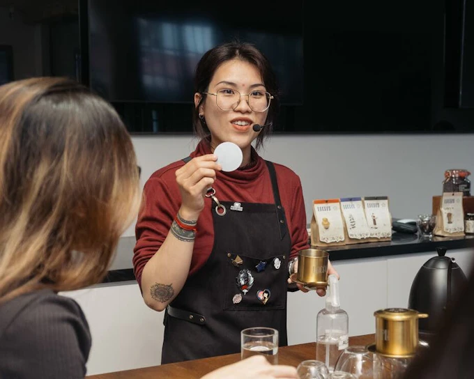 Hands-on Discovery of Vietnamese Coffee & Culture