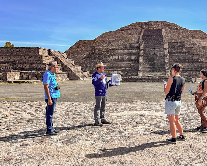 From Mexico City: Teotihuacán, Guadalupe Shrine & Tlatelolco Full-Day Tour