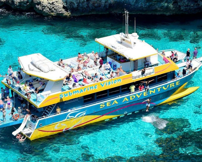 Full Gozo & Comino Boat Tour: Blue Lagoon, Crystal Lagoon, Gozo Sight-seeing & Sea Caves