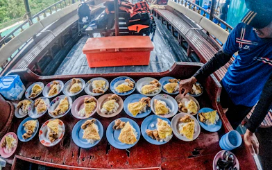 Koh Chang 3 or 4-Island Big Boat Snorkeling Tour with Lunch