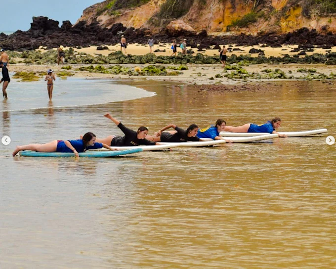 Praia do Madeiro Surf Lesson with Instructor in Pipa (Product 52427)