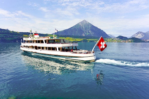 Lake Thun & Lake Brienz Cruise Day Pass