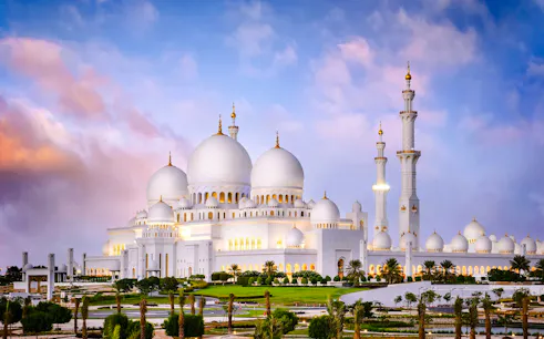 abu dhabi city tour with sheikh zayed grand mosque from dubai-1