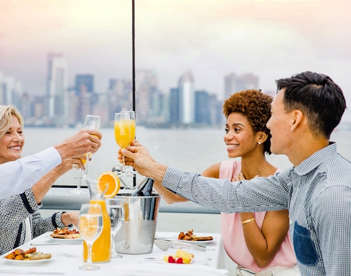passengers having cocktails on Bateaux Brunch Cruise