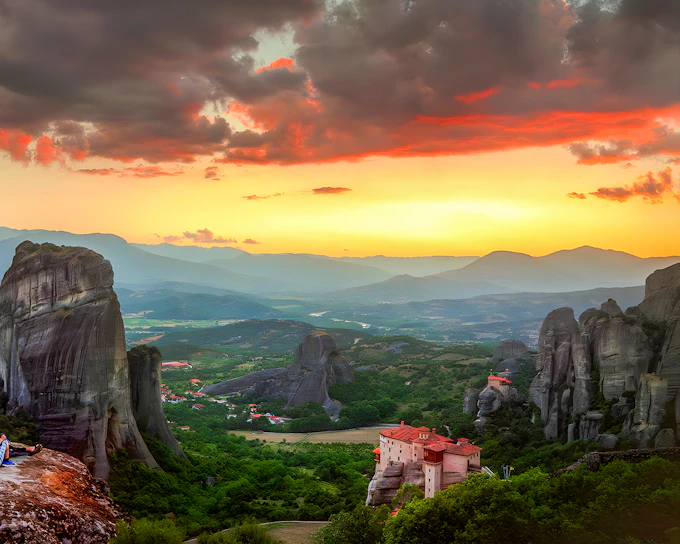 From Meteora: Guided Sunset Tour with Monasteries and Caves Visit (Product 36693)
