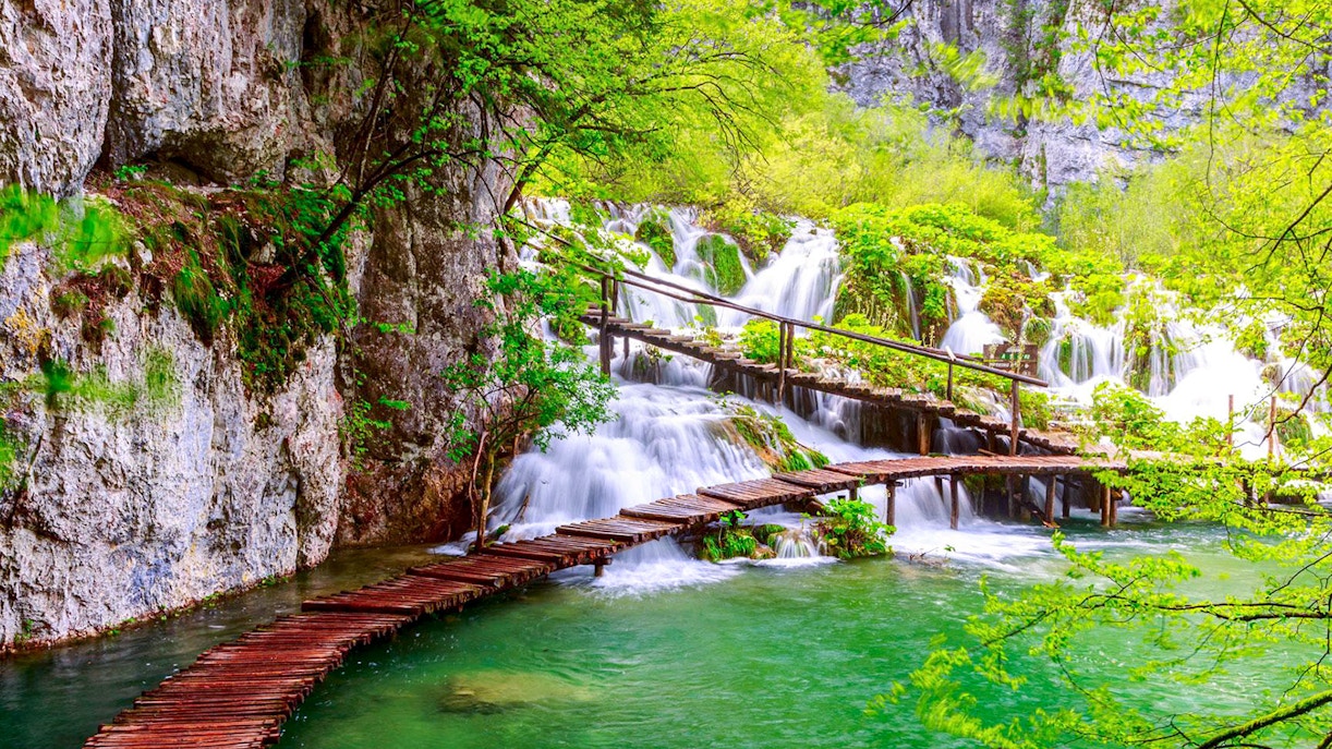 Plitvice Lakes National Park Tour from Split