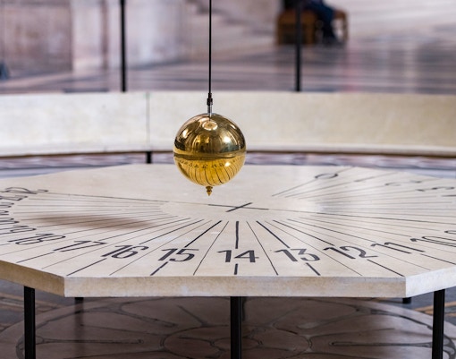 Interni del Pantheon di Parigi